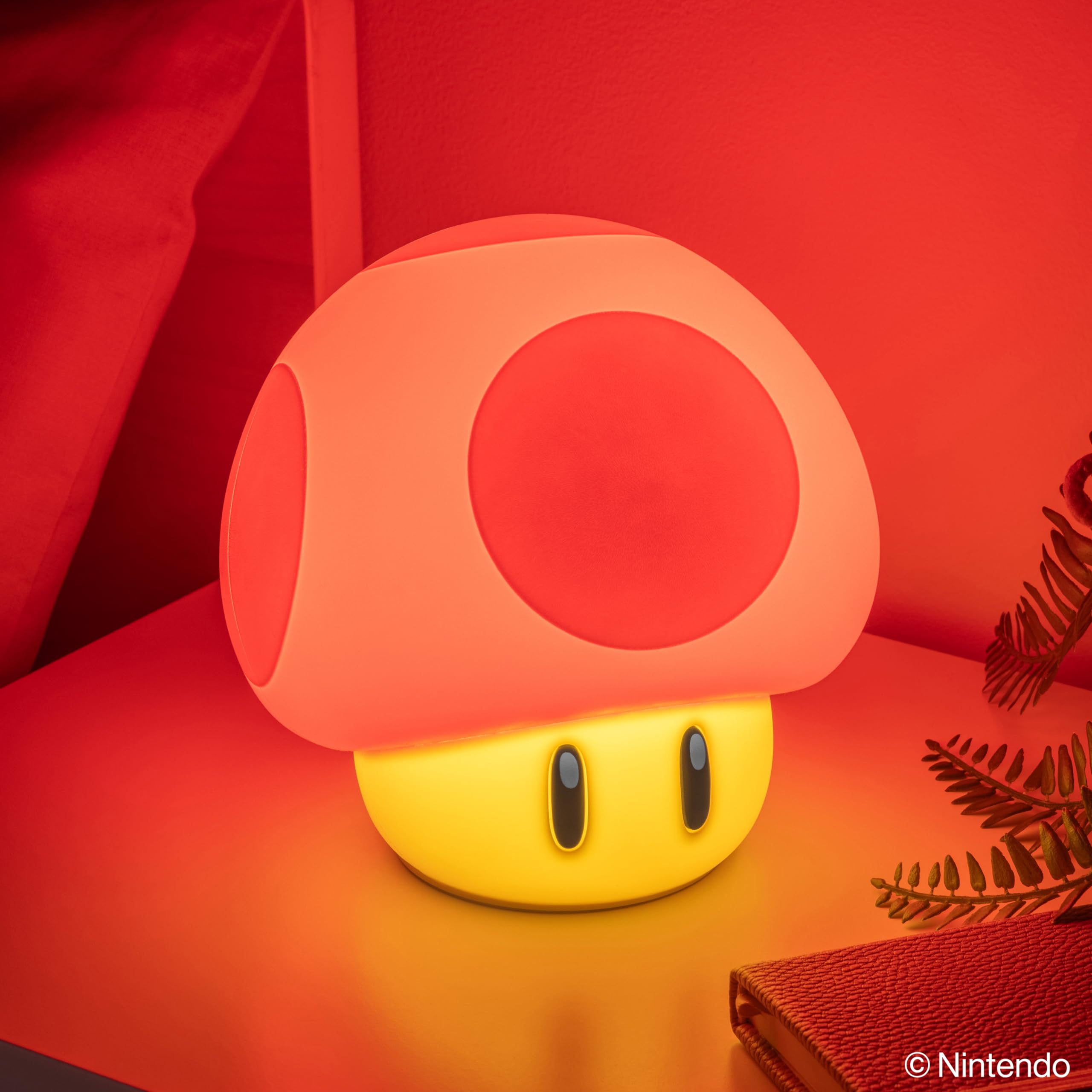 Paladone Lighting Super Mario Feuerblume Lampe 10 cm USB rosa