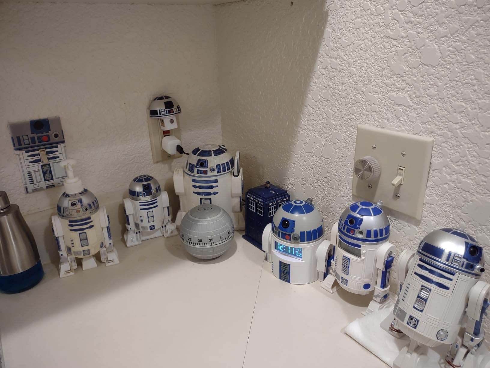 Paladone Homeware R2-D2 Wecker digital 13 cm USB mit Sound Star Wars