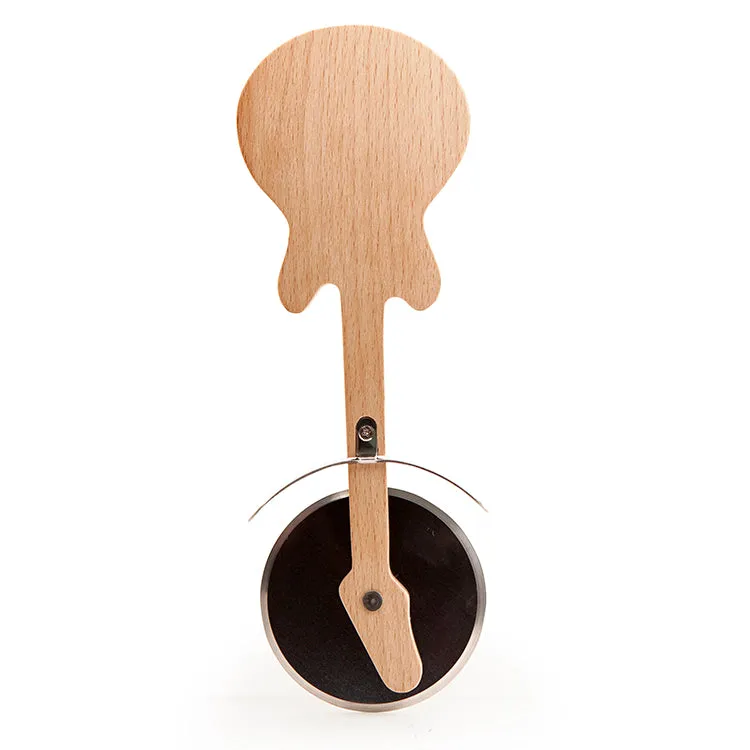 Kikkerland Kitchen Rockin' Pizza Cutter Gitarre Edelstahl