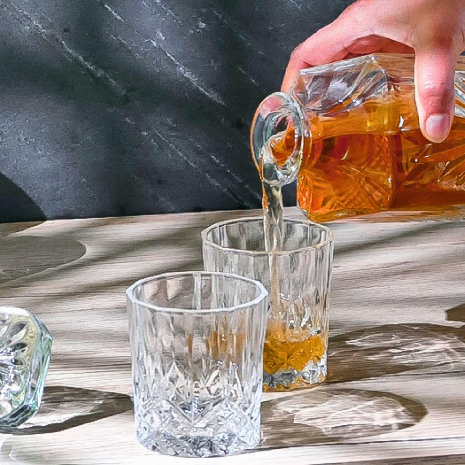 Intirilife Whisky Gläser 6er Set 200 ml Kristallklar