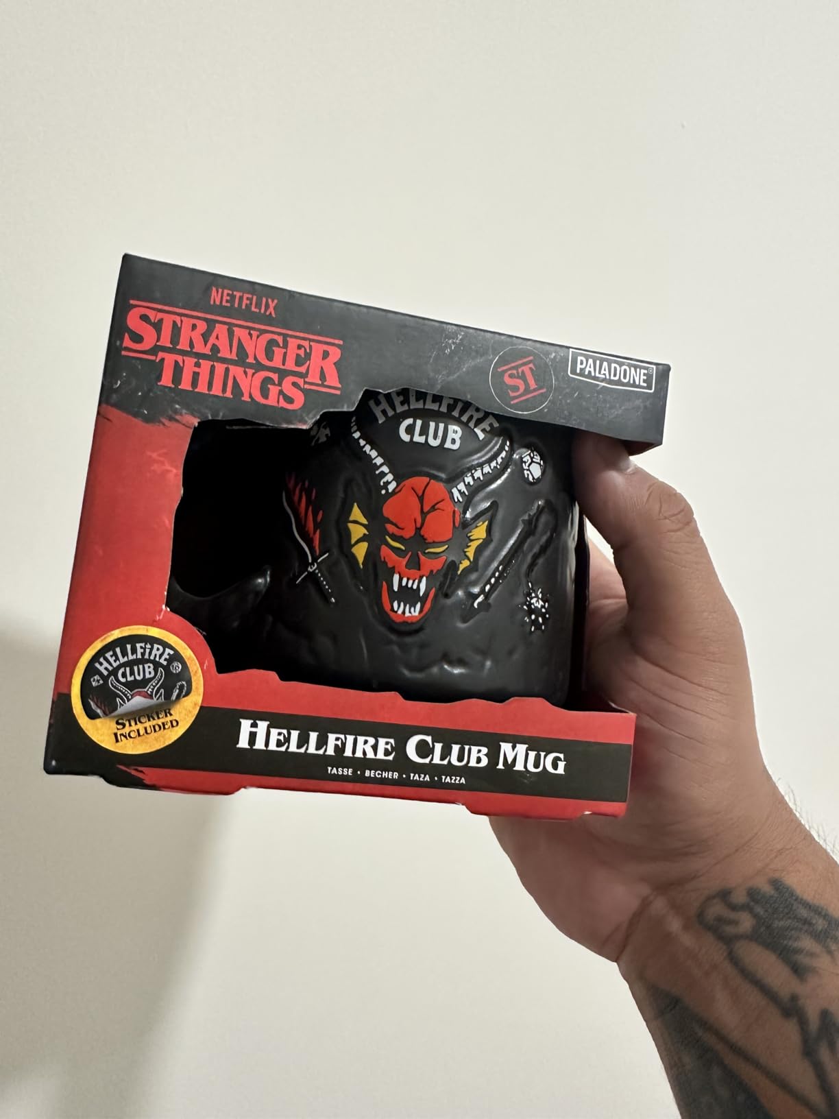 Paladone Stranger Things Hellfire Club Tasse 400 ml Keramik