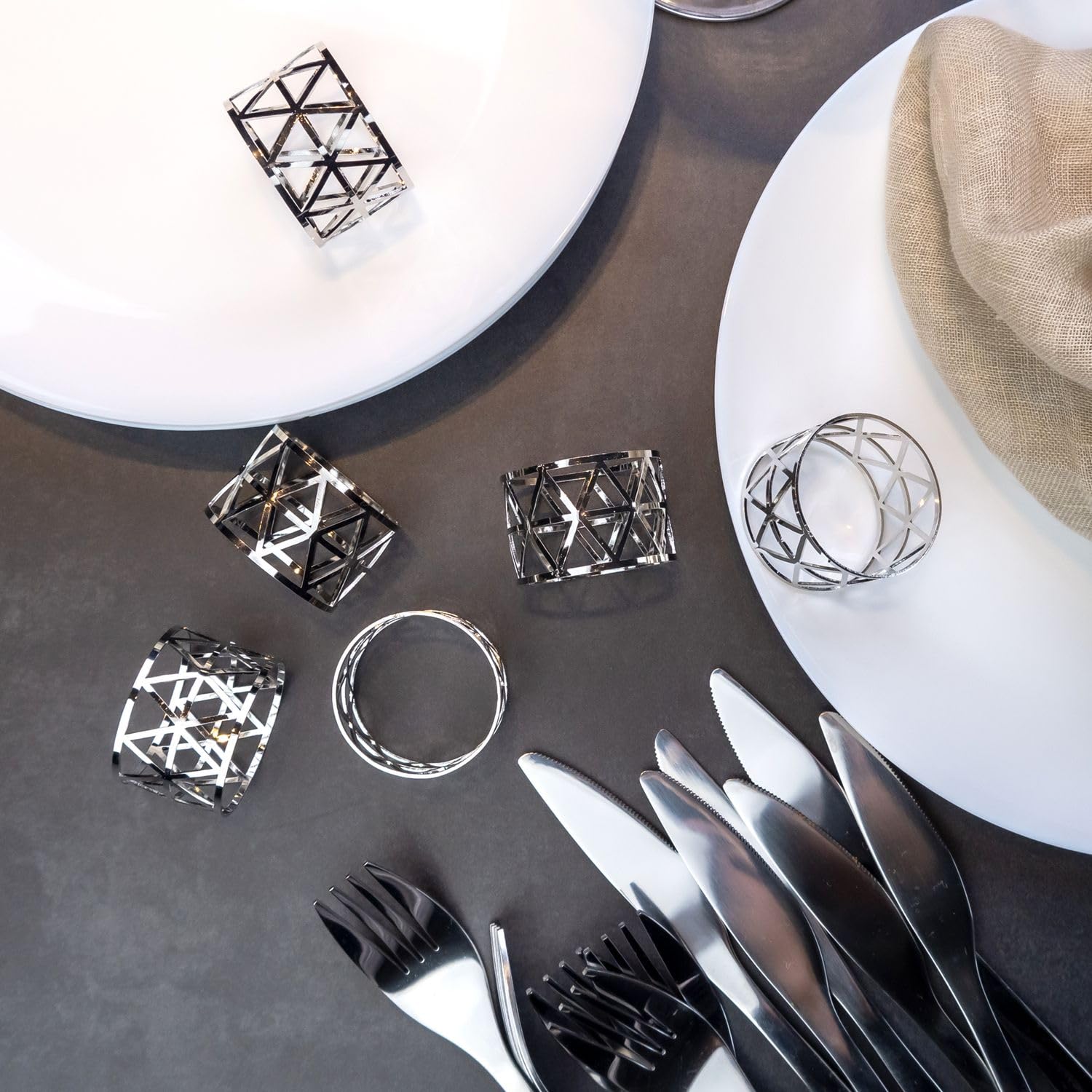 Intirilife Serviettenringe Silber Edelstahl 6er Set Dreieck