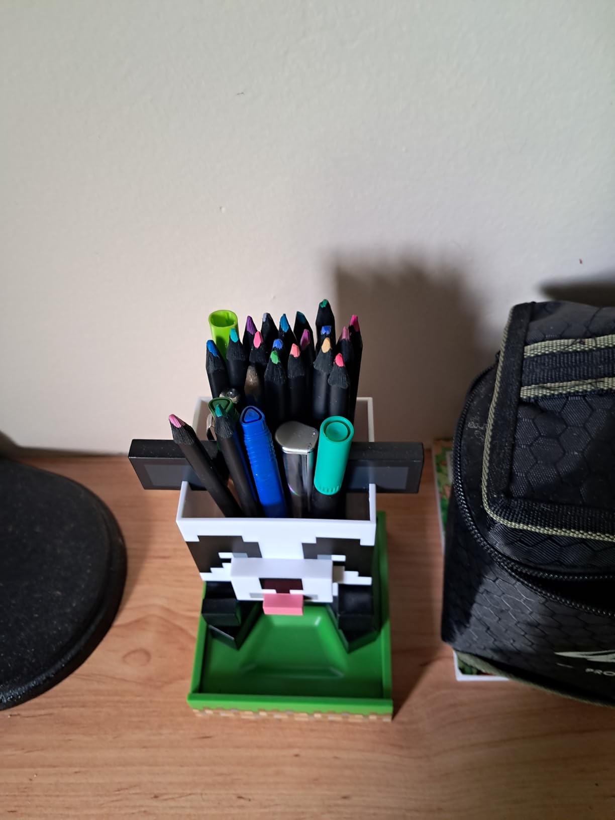 Paladone Minecraft Panda Schreibtisch Organizer Stiftehalter