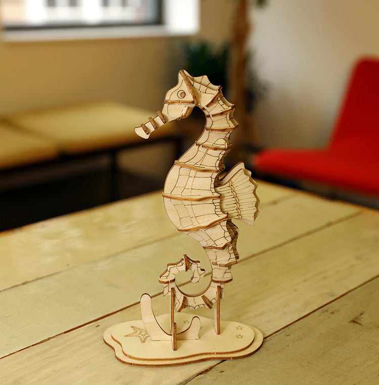 Kikkerland Play Seepferdchen 3D Holzpuzzle Deko