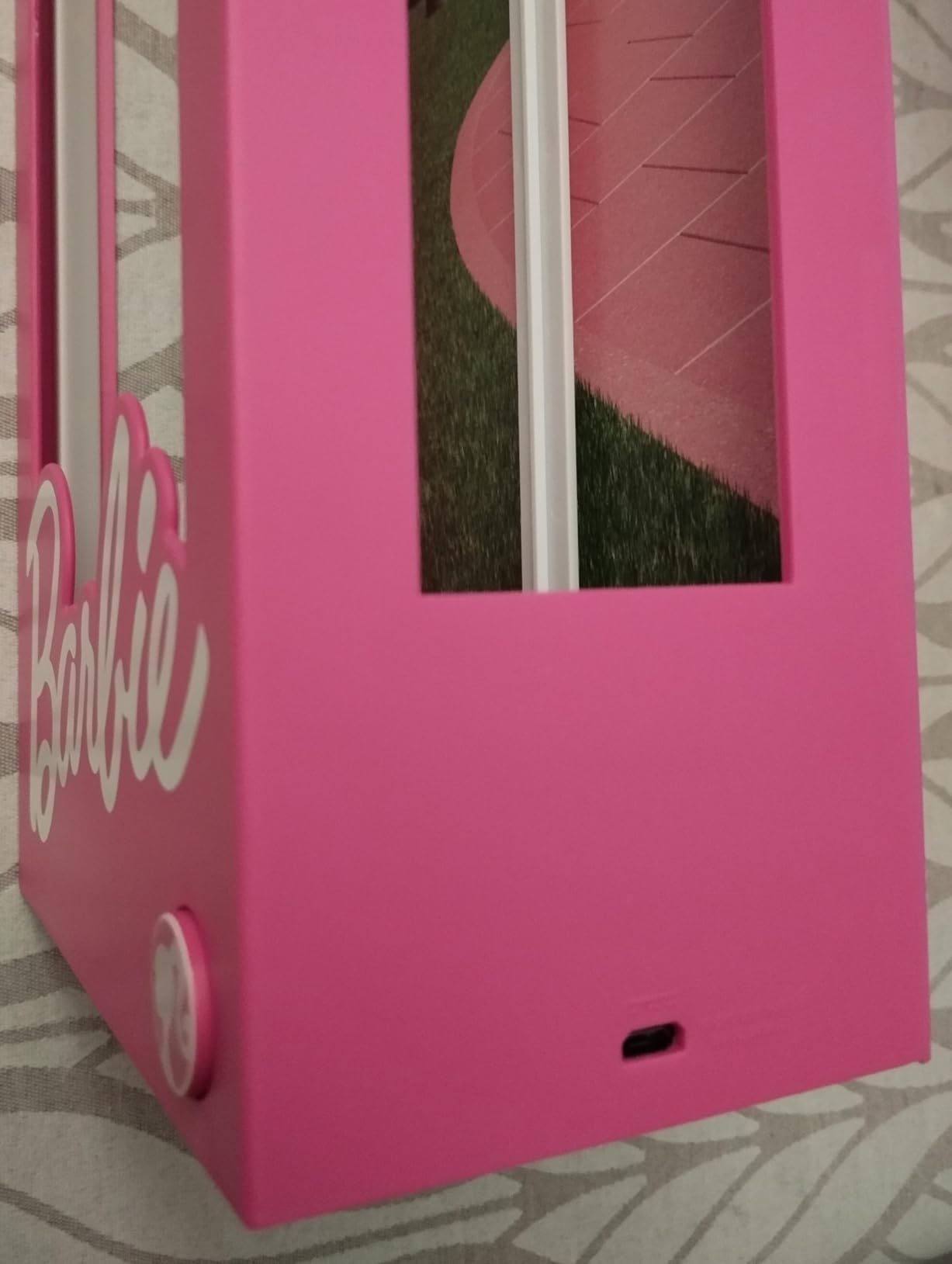 Paladone Barbie Puppen Ausstellungsbox Licht 34cm USB