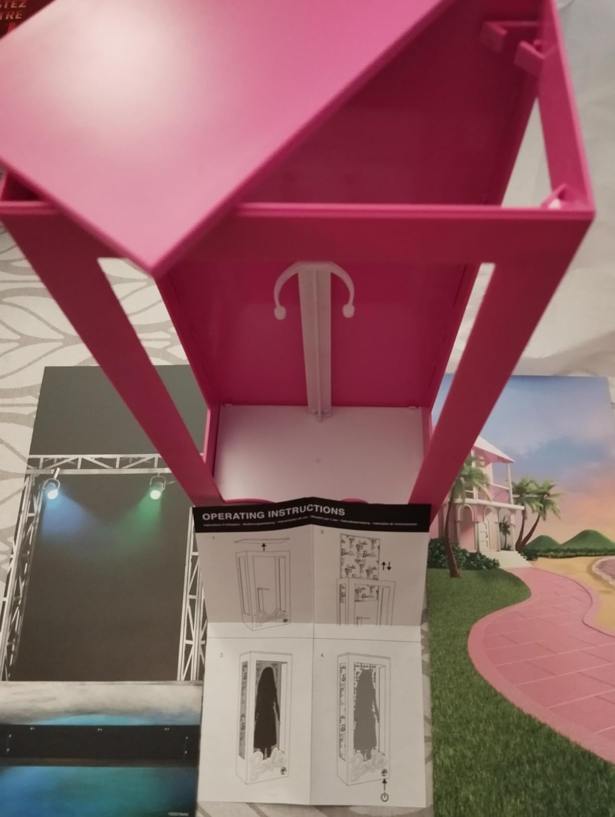 Paladone Barbie Puppen Ausstellungsbox Licht 34cm USB
