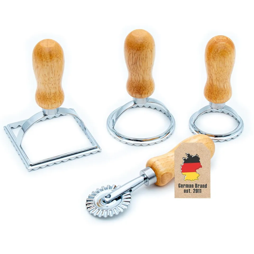 Intirilife Ravioli Ausstecher Set 4-teilig mit Teigrad