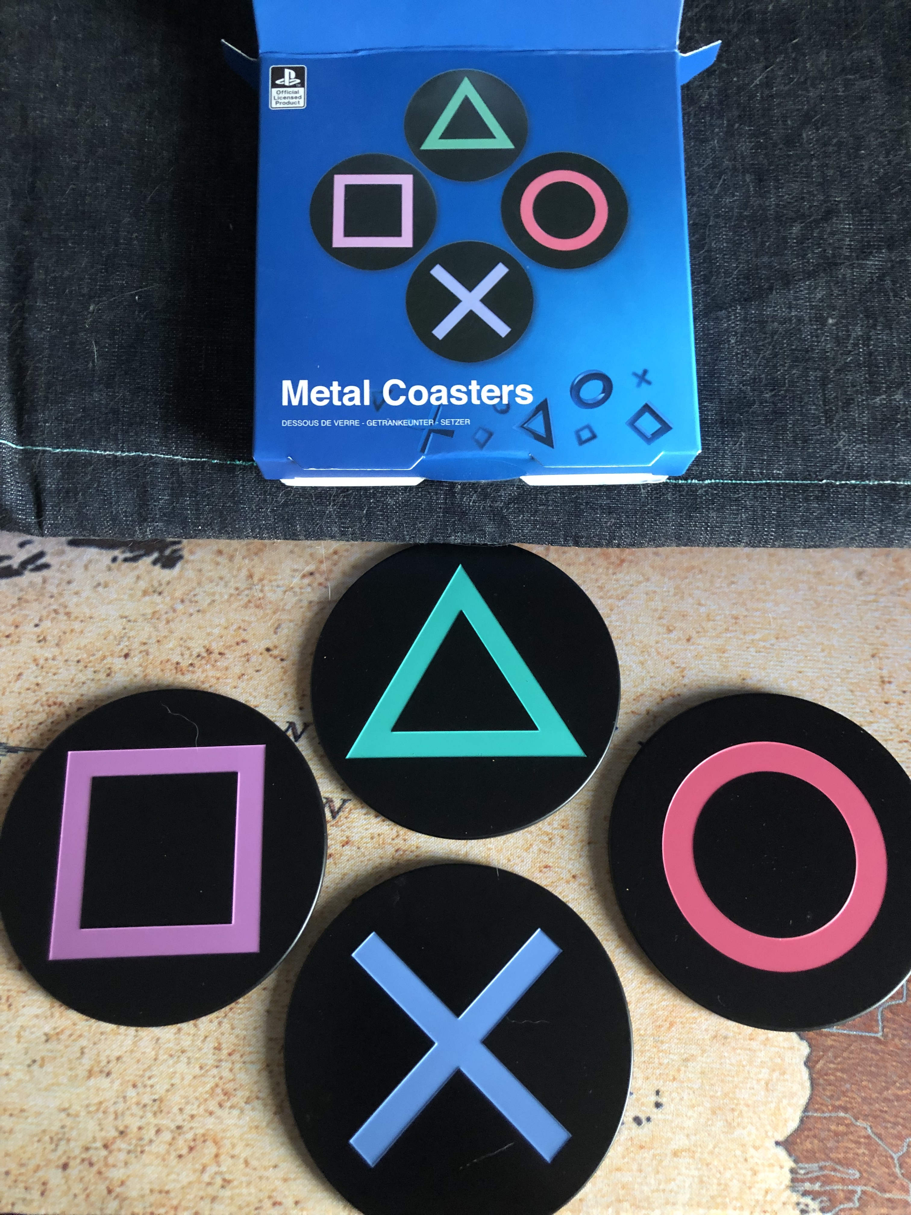 Paladone Drinkware Playstation Untersetzer Metall 4er Set