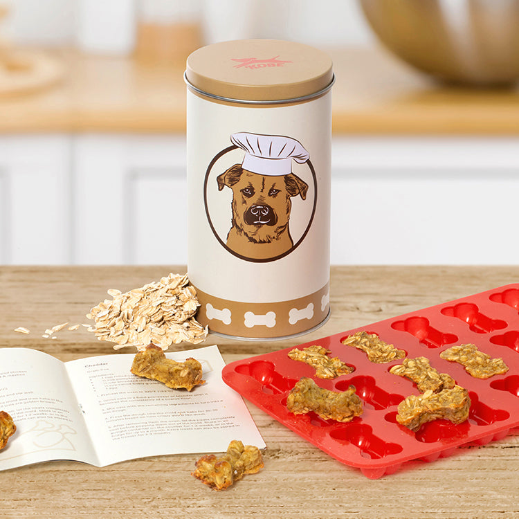 Kikkerland Crafters Kobe Hundekekse Backset Dose 18 Stück Silikon