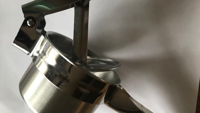 Intirilife Kartoffelpresse Edelstahl Silber 3 Lochscheiben