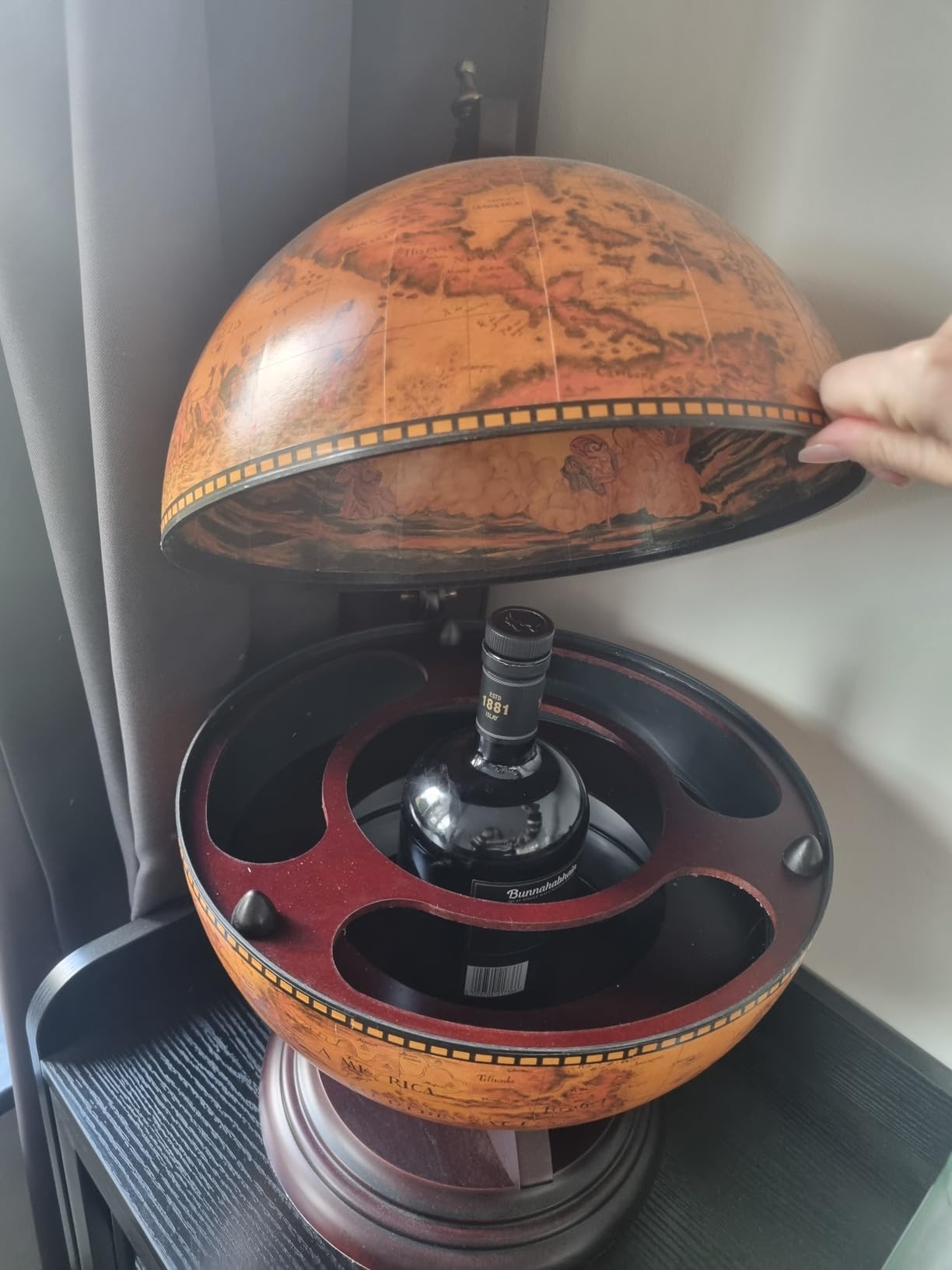 vidaXL Möbel Globus-Minibar Flaschenregal Braun Eukalyptus