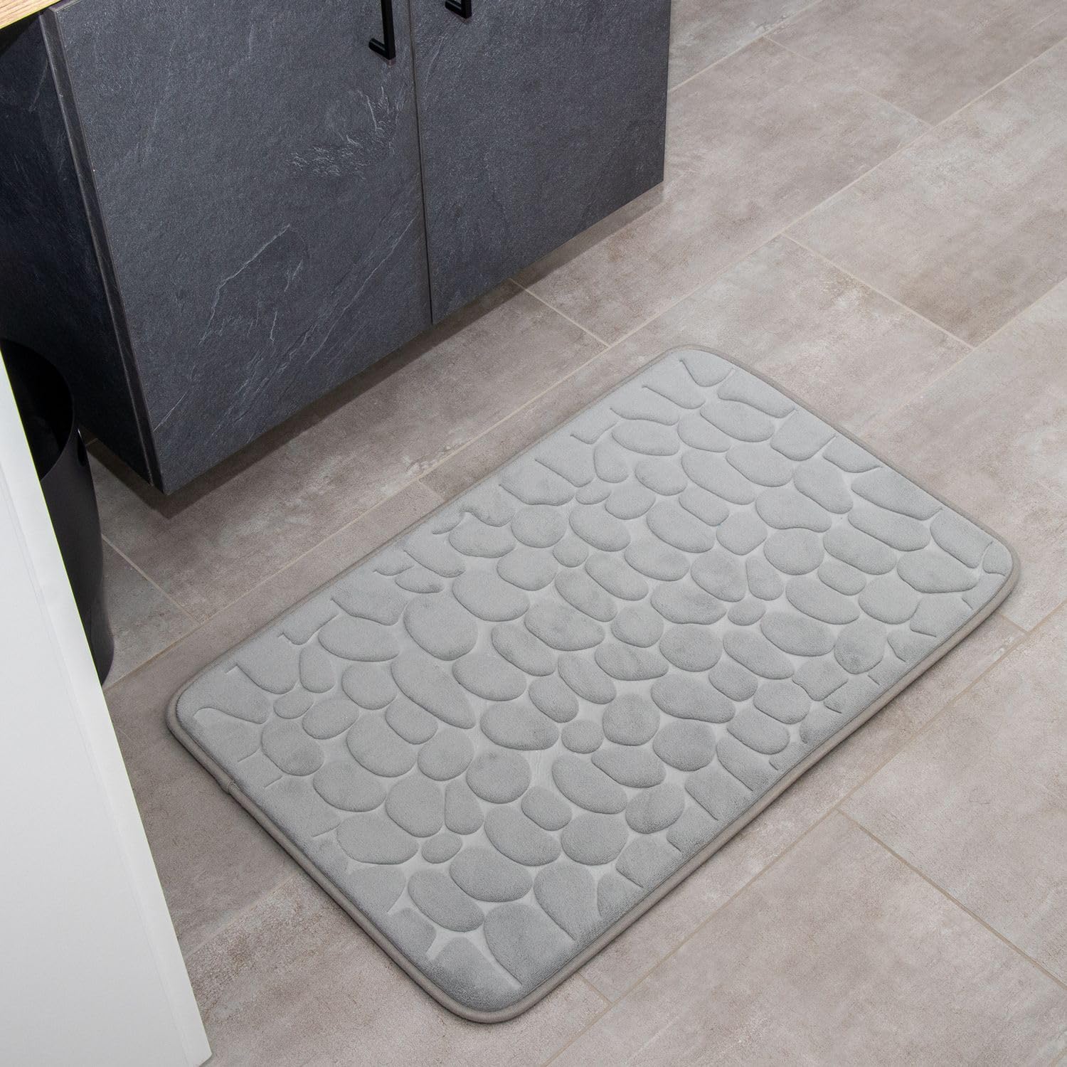 Intirilife Duschvorleger Grau 80x50 cm Memory-Schaum