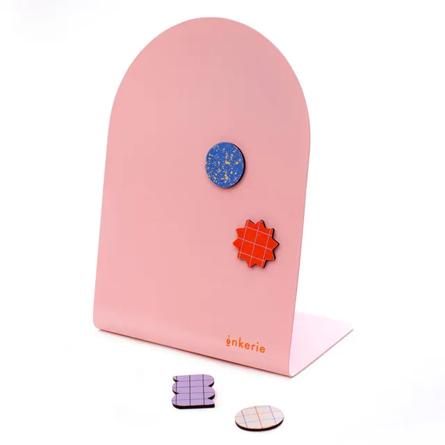 Kikkerland Inkerie Memo Board Magnettafel Pink mit Ständer