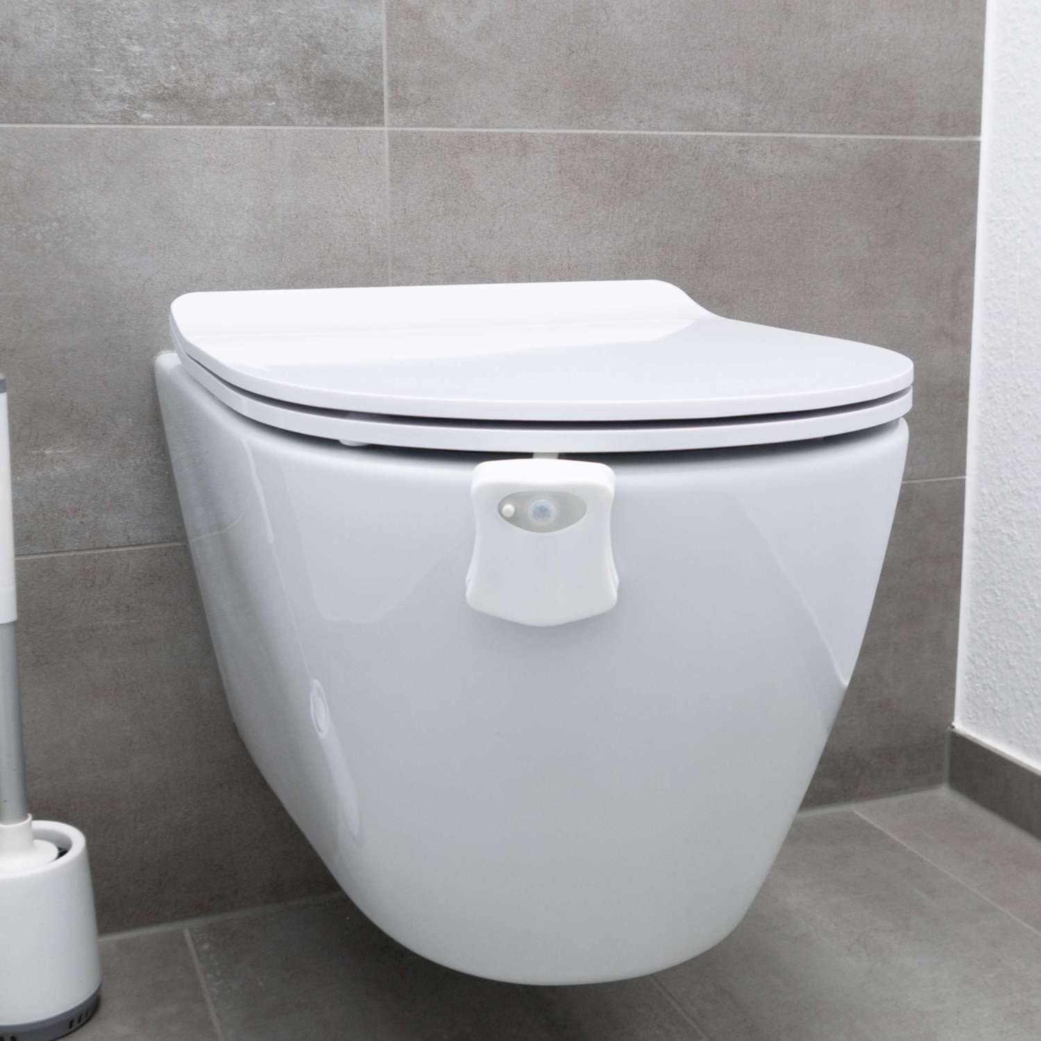 Intirilife Bad LED Toilettenlicht Weiß Bewegungsmelder 8 Farben