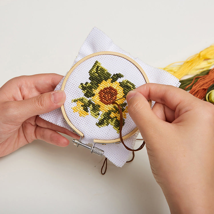 Kikkerland Crafters Sunflower Mini Stickset Sonnenblume