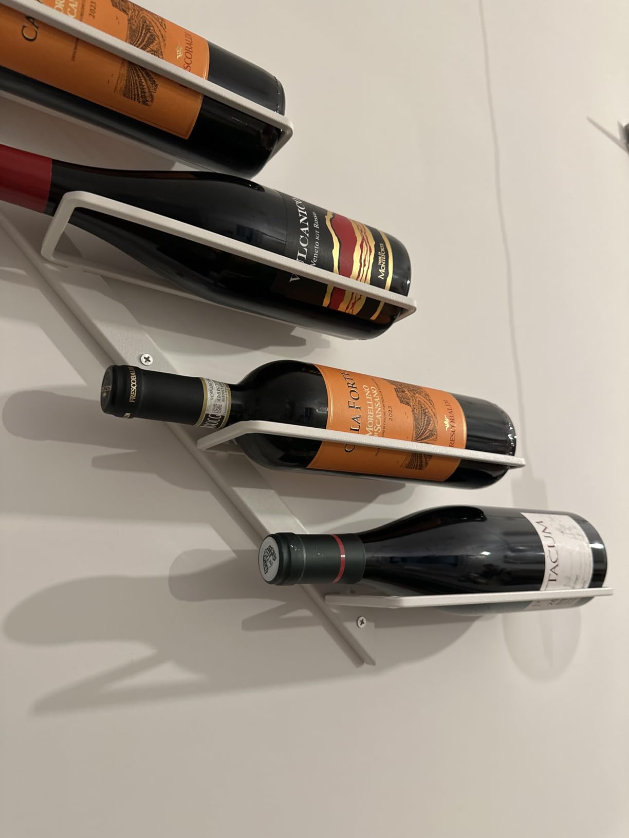 vidaXL Möbel Wand Weinregal Weiß Metall für 7 Flaschen 88cm