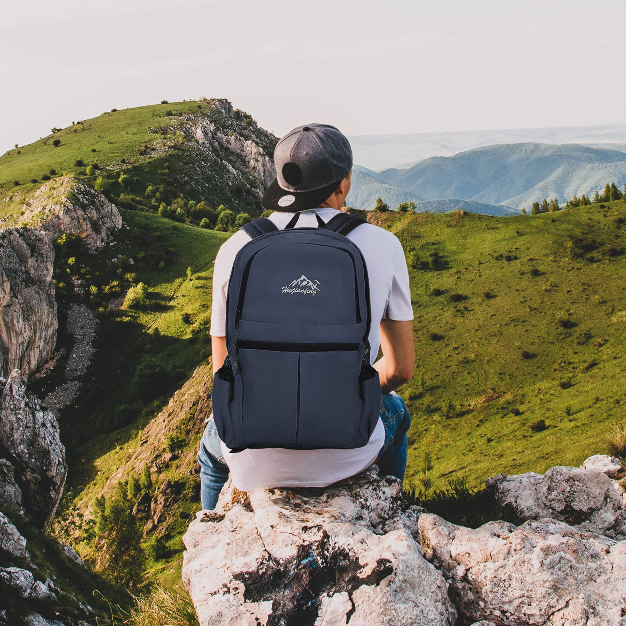 Intirilife Rucksack faltbar 36L Daypack dunkelblau ultraleicht