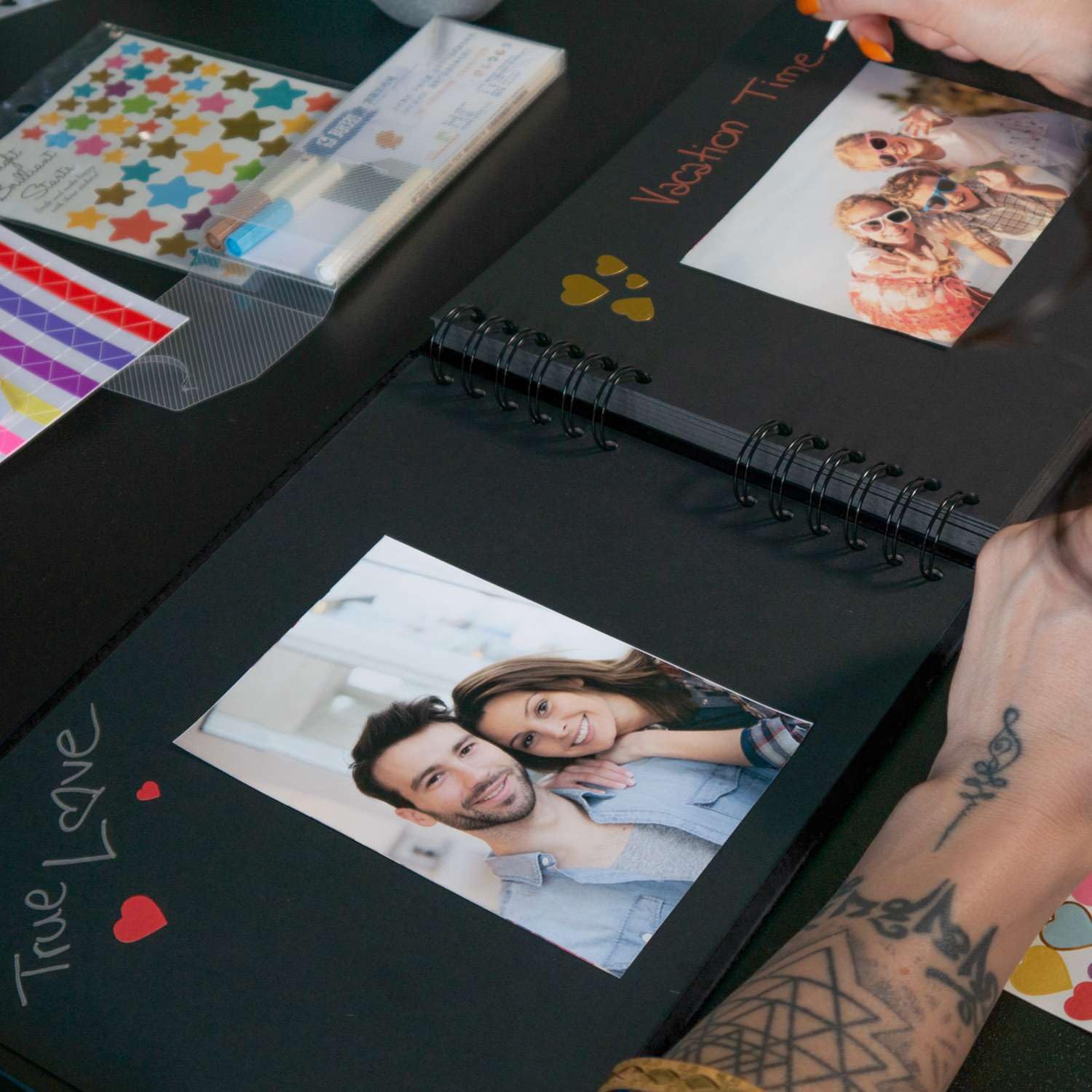Intirilife Fotoalbum Selbst Gestalten Schwarz 80 Seiten DIY