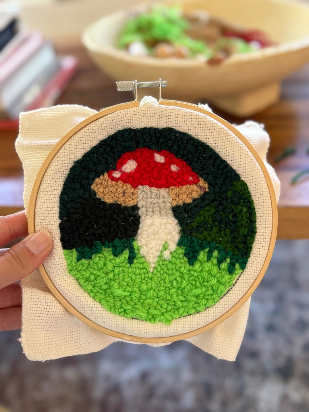 Kikkerland Crafters Mushroom Punch Needle Kit Anfänger