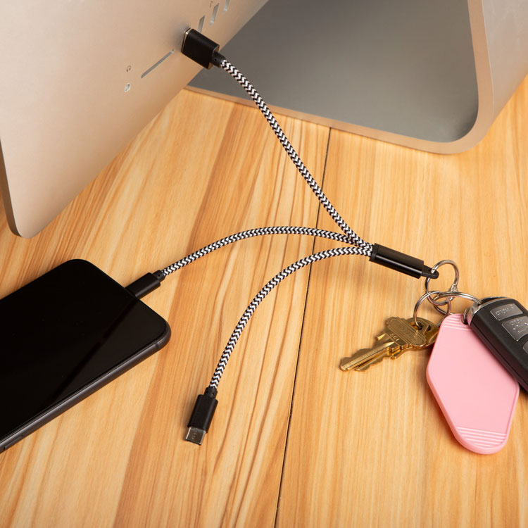 Kikkerland Tech & Stationery 3-in-1 Charging Keyring Ladekabel USB-C