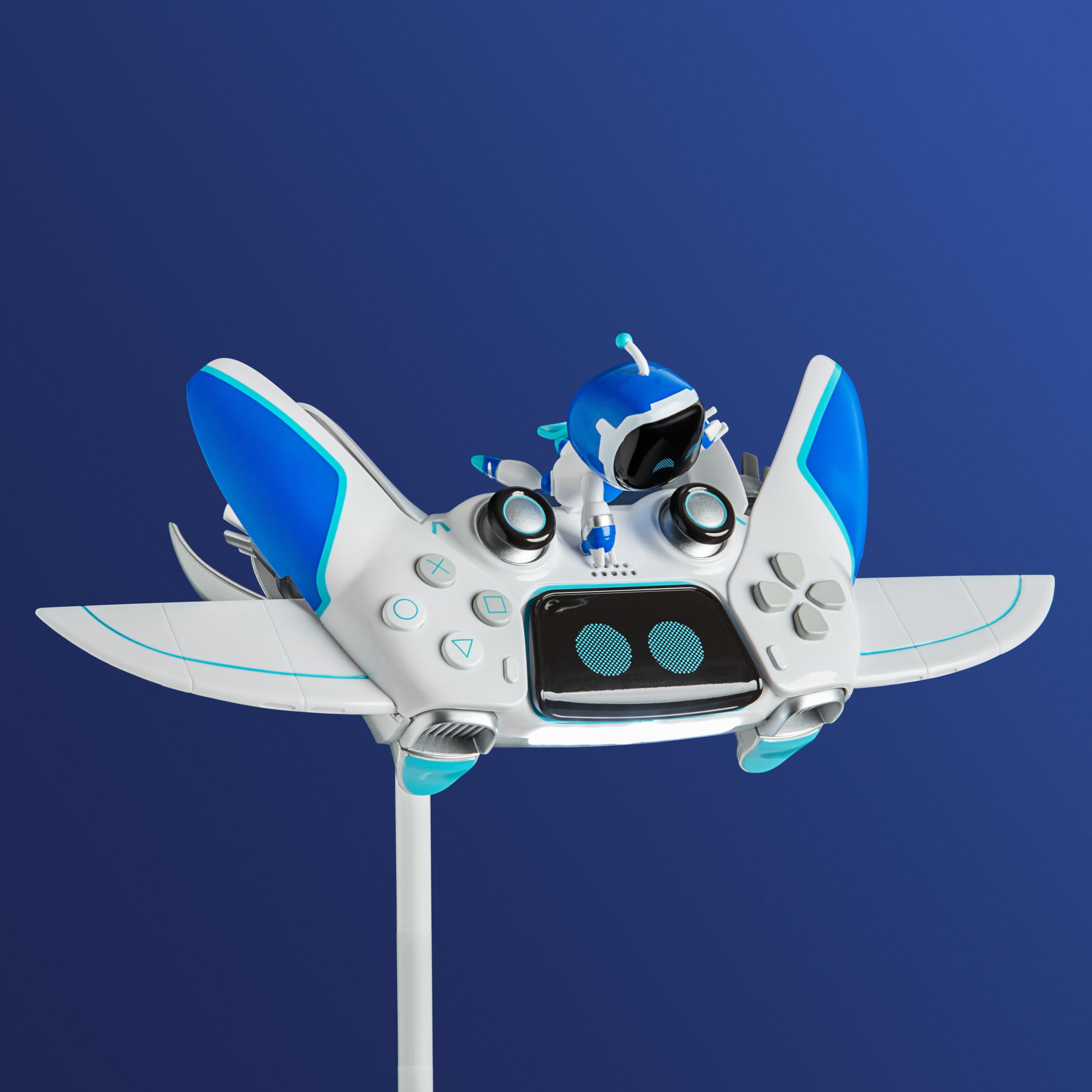 Paladone Lighting Astro Bot Speeder Schreibtischleuchte 40 cm