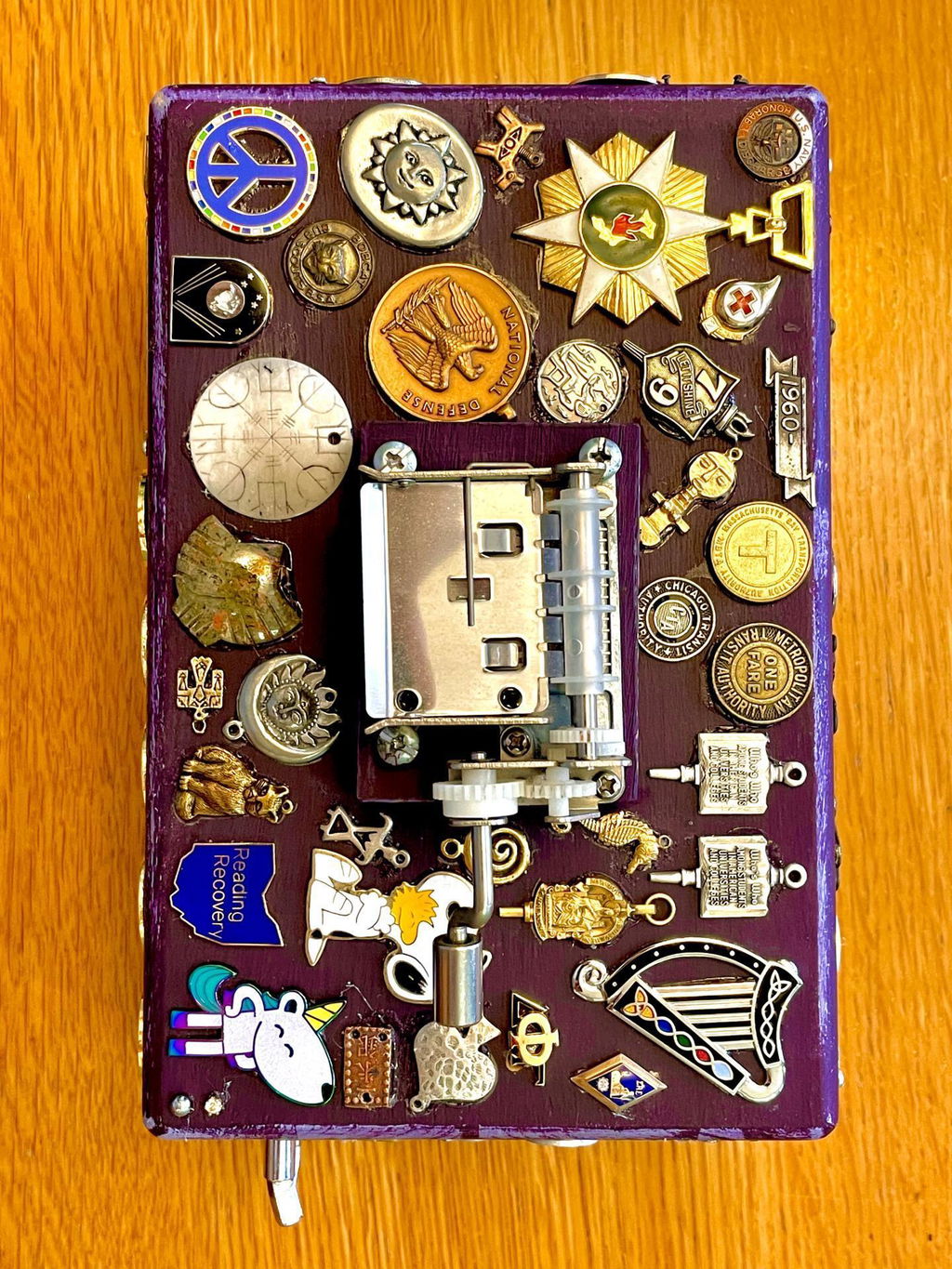 KIKKERLAND Crafters Make Your Own Music Box Spieluhr DIY-Kit