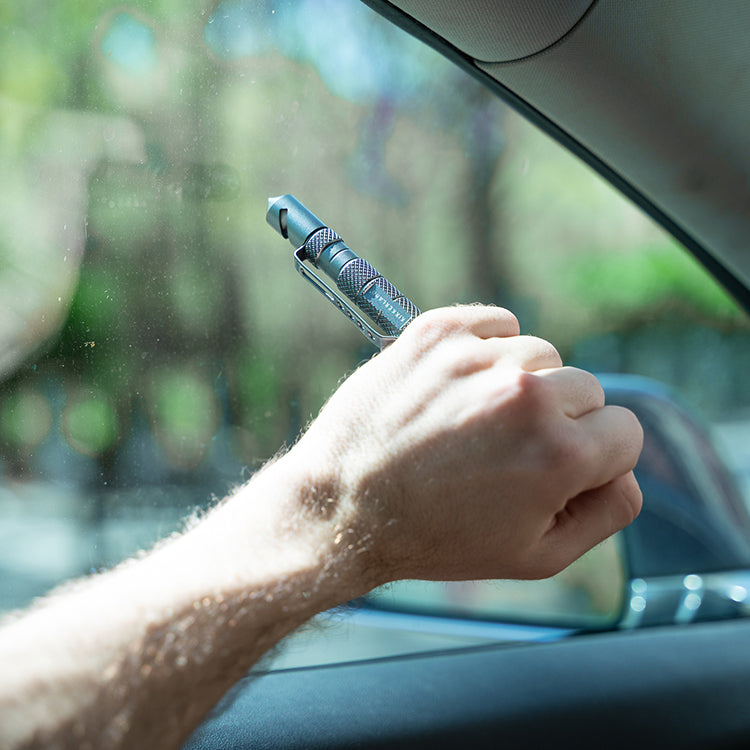 Kikkerland 3-in-1 Auto Emergency Pen Notfallstift Glasbrecher