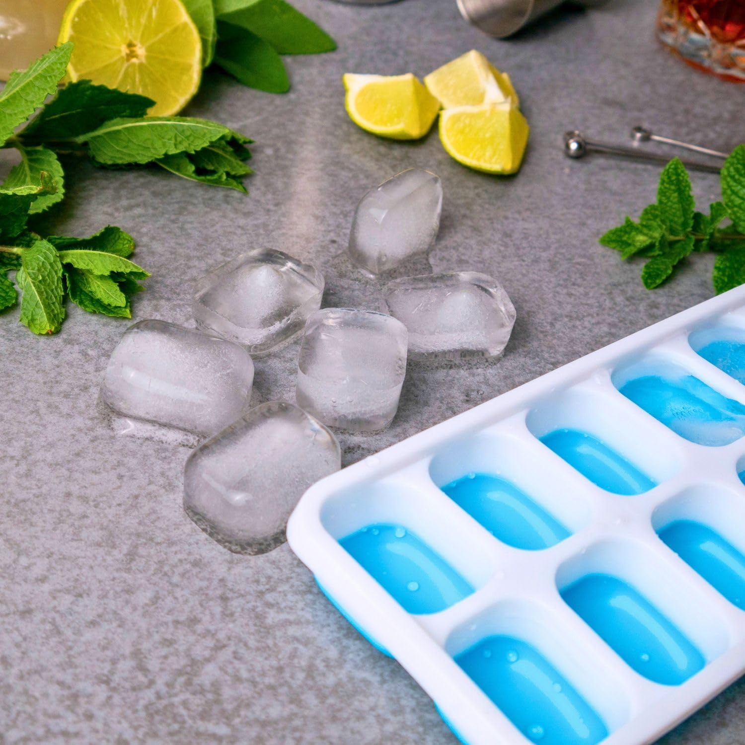 Intirilife Küche Eiswürfelform Silikon blau 4er Set 14 Fächer