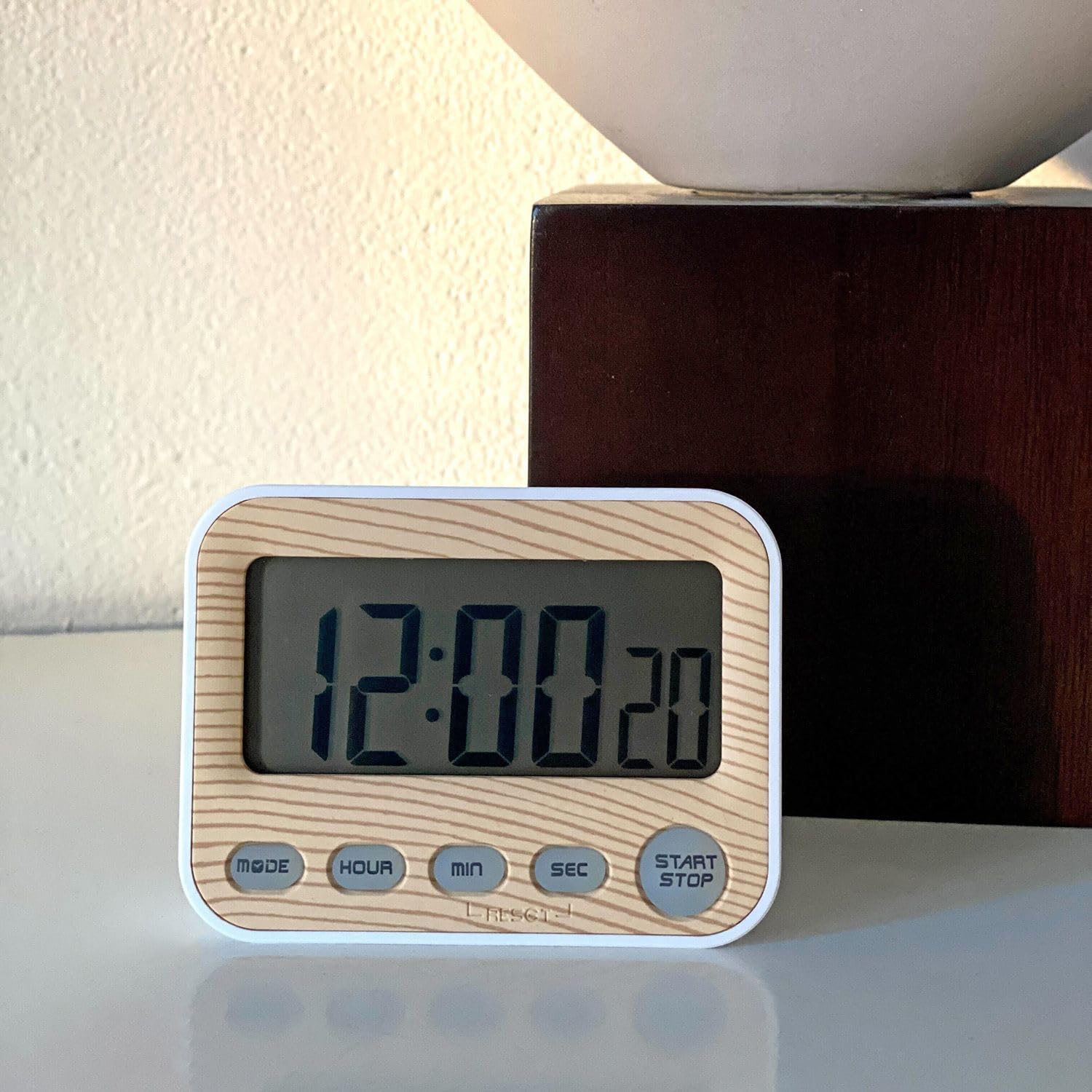 Intirilife Timer Holz-Optik 9x3x7cm Küchentimer LCD