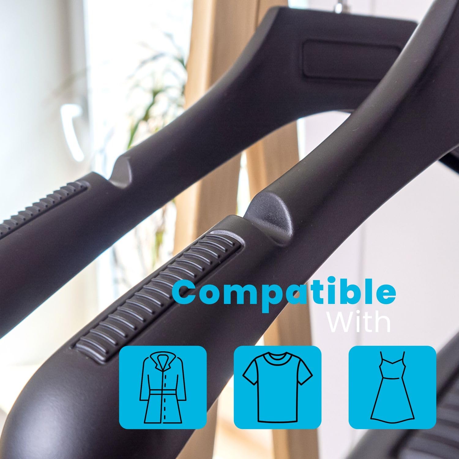 Intirilife Kleiderbügel Schwarz 20 Stück 39cm Anti-Rutsch
