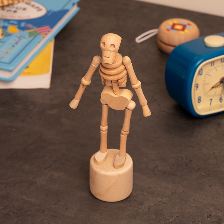 Kikkerland Home Skeleton Lazy Bones Holzfigur mit Knopf