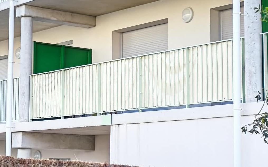 vidaXL Balkon-Sichtschutz Creme 300x120 cm PVC mit Ösen Windschutz