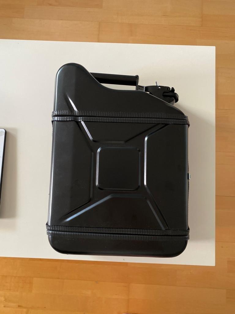 Mikamax Kanister Bar 10L Minibar Schwarz 2 Gläser
