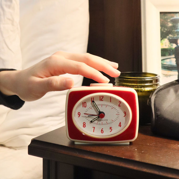 Kikkerland Home Red Classic Alarm Clock Wecker Rot Analog