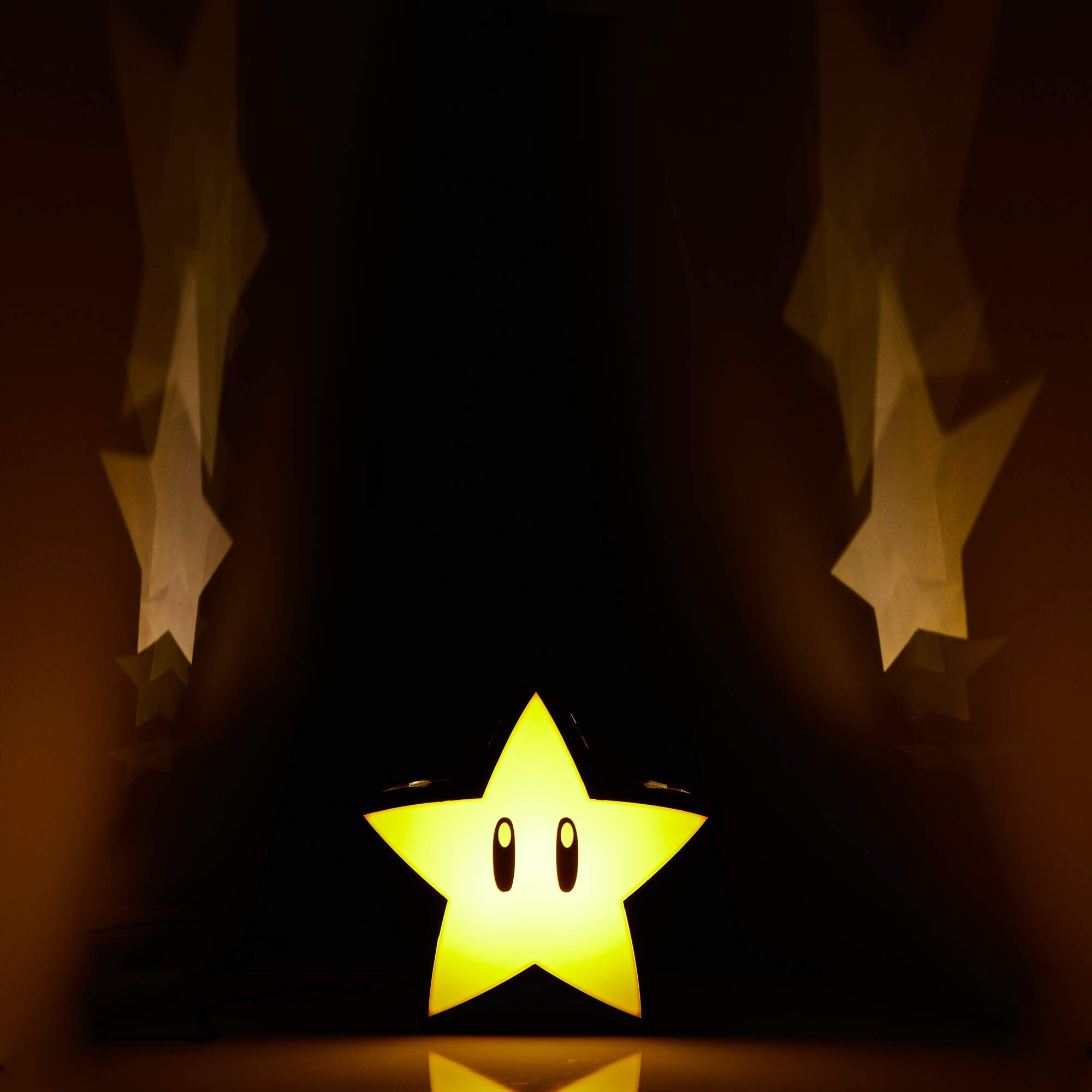 Paladone Mario Super Star Projektorlampe Batterie USB