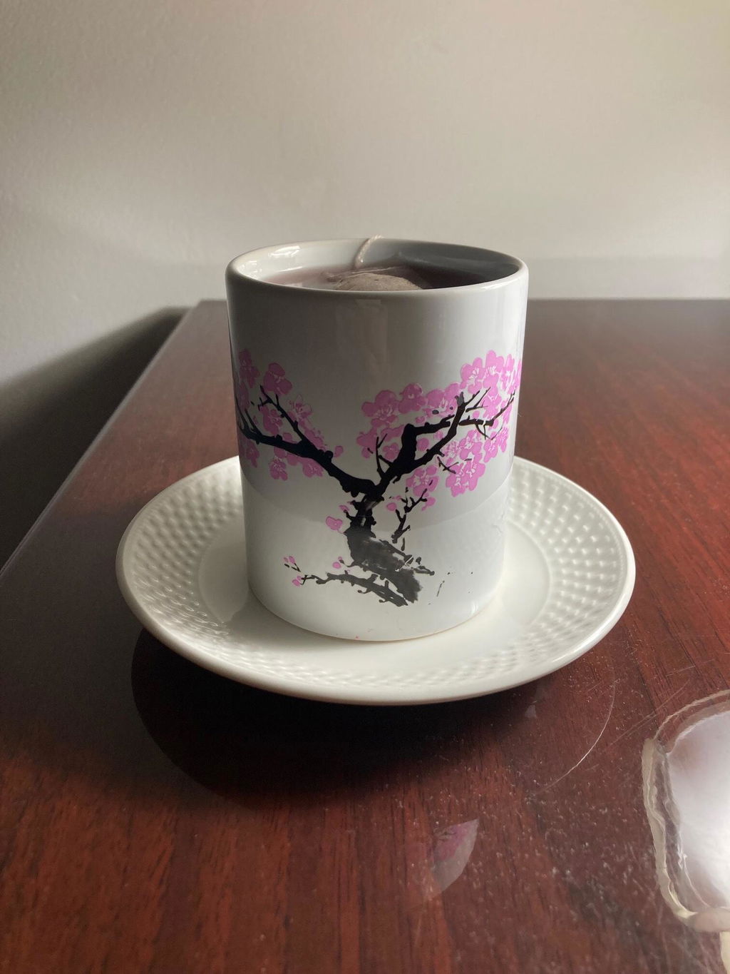 Kikkerland Blossom Morph Mug Zaubertasse Porzellan Aprikosblüte