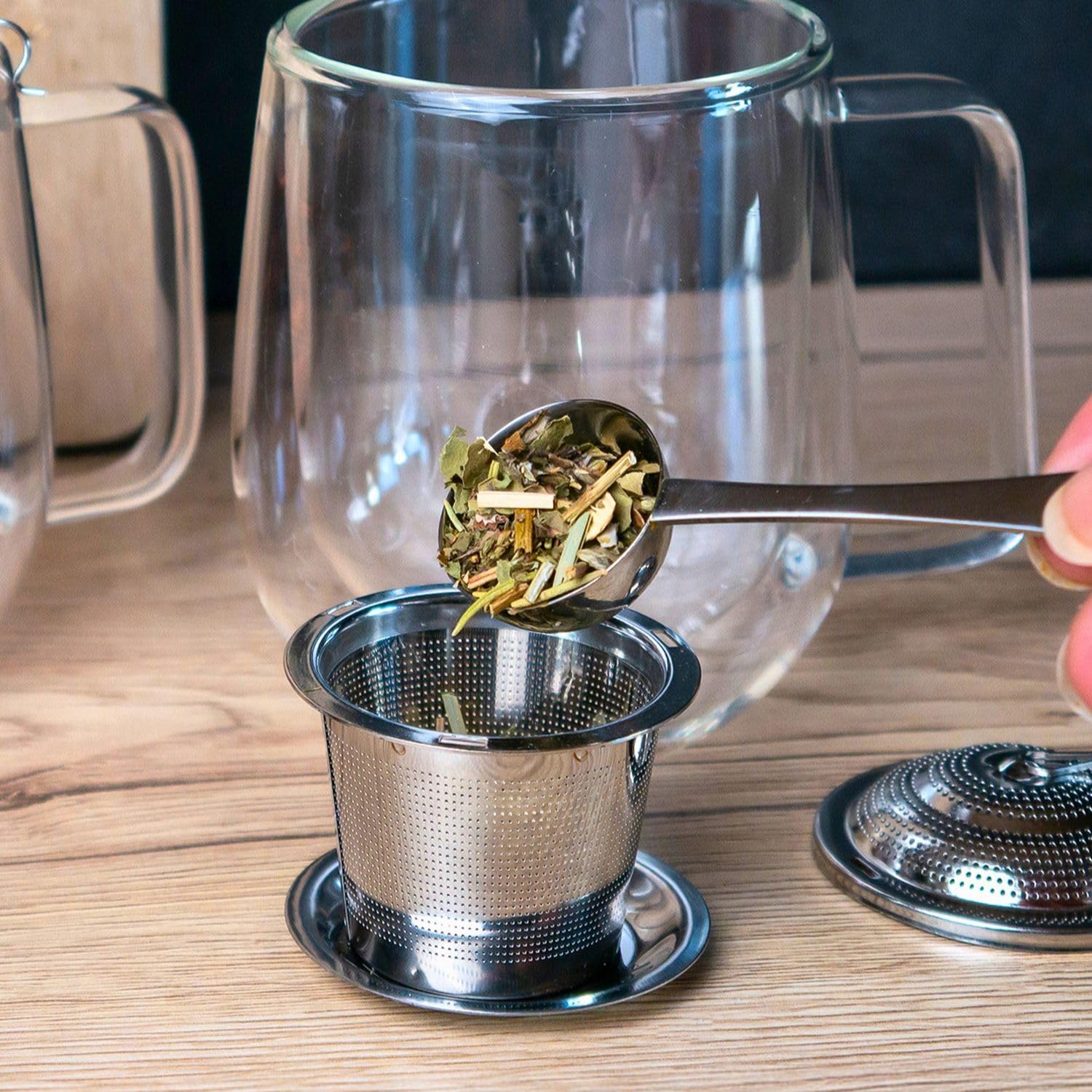 Intirilife Teeset Edelstahl 5-teilig Teesieb mit Kette silber