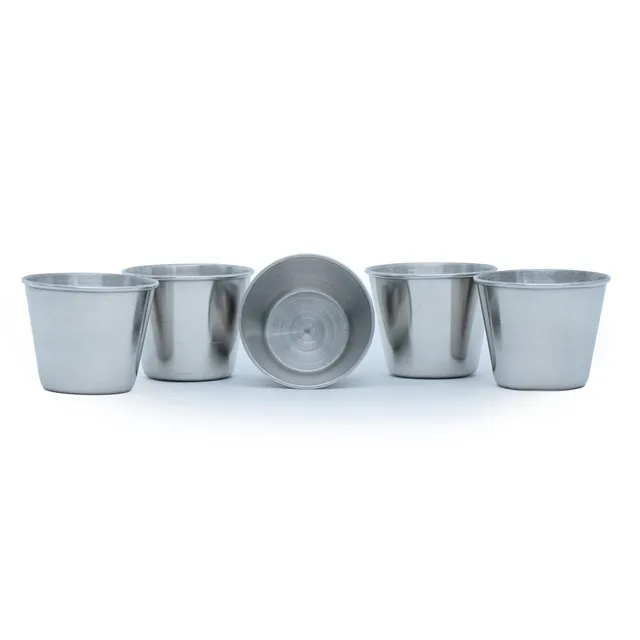 Intirilife Edelstahl Becher 5er-Set 45ml stapelbar silber