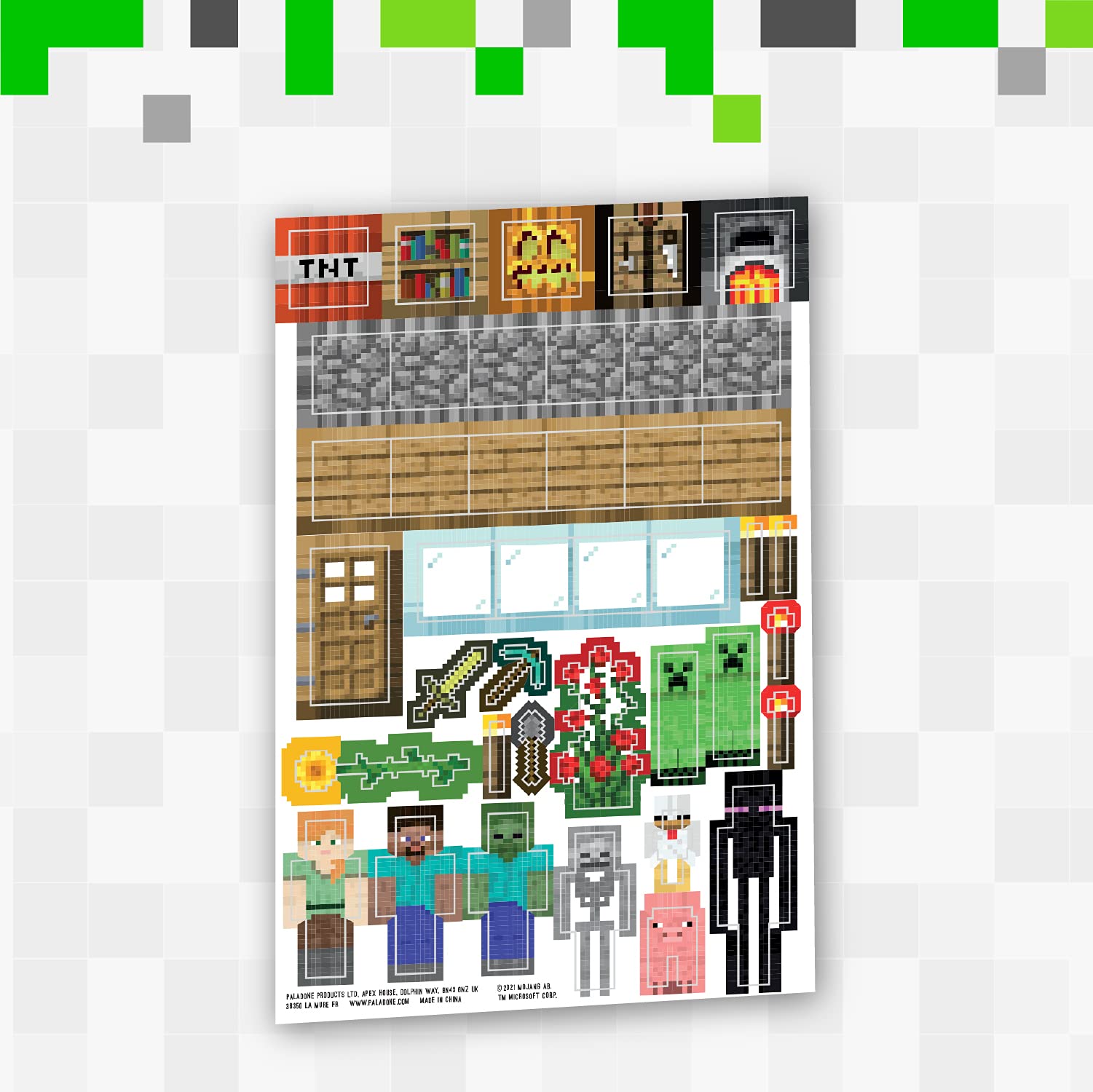 Paladone Minecraft Wasserflasche 600 ml mit Stickern Trinkflasche