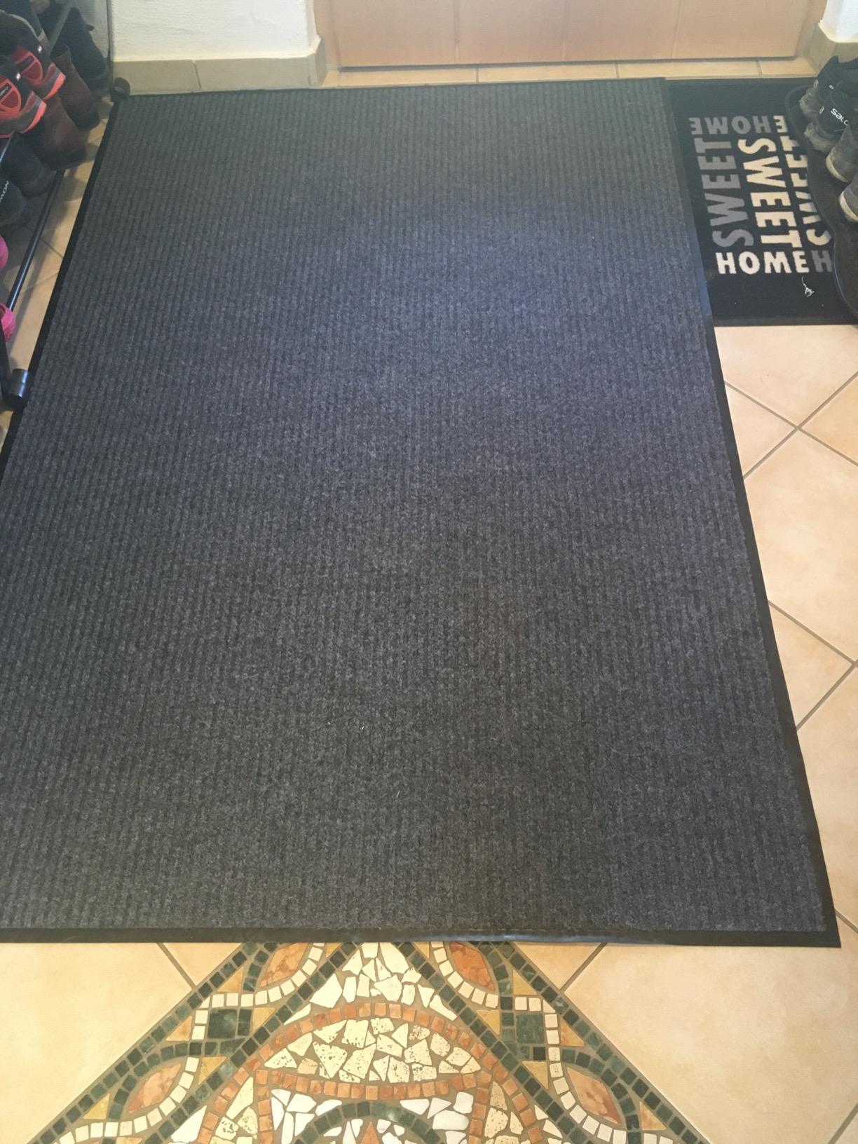 vidaXL Türmatte Schwarz PVC 90x120 cm Rutschfest Fußmatte