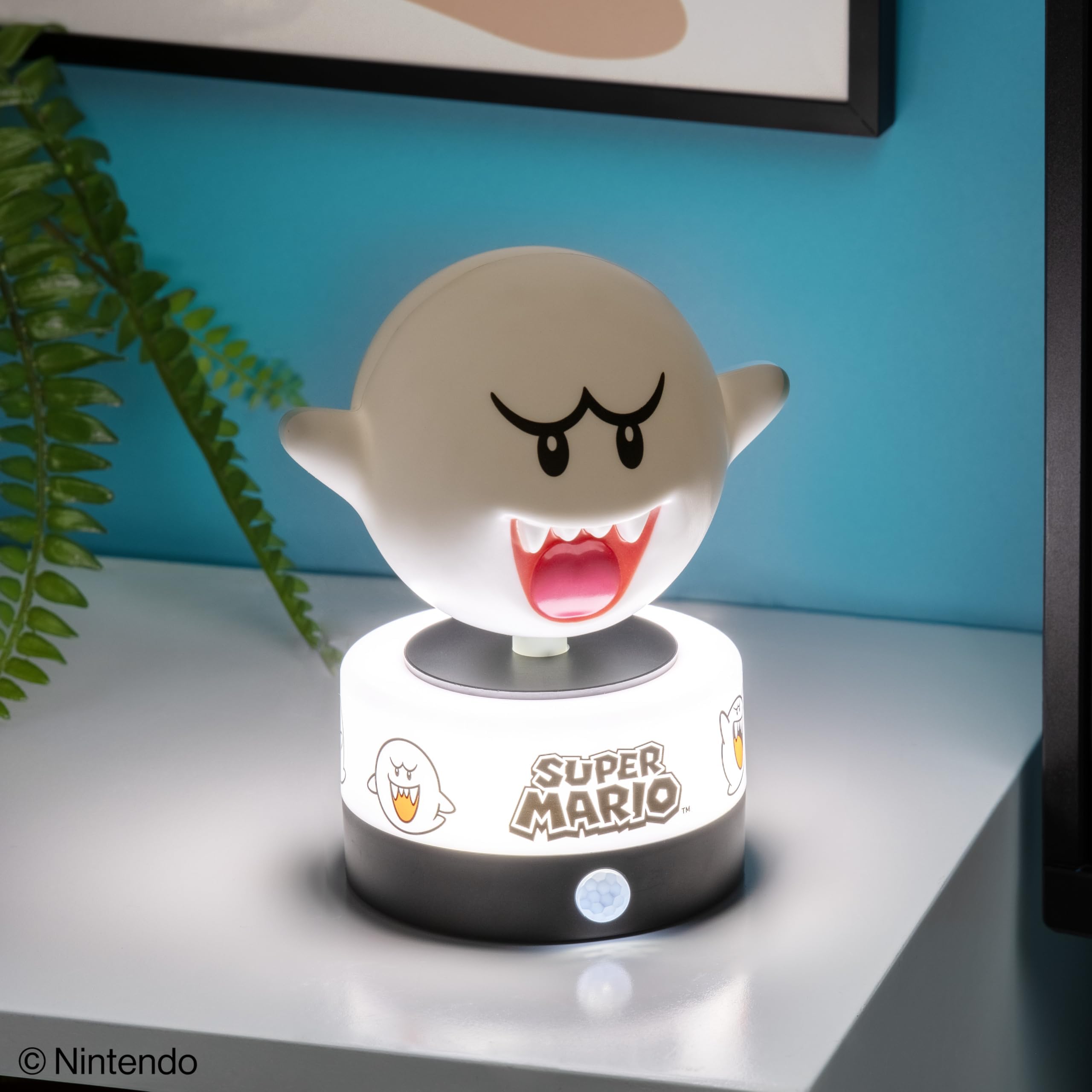 Paladone Super Mario Boo Nachtlicht mit Bewegungsmelder USB