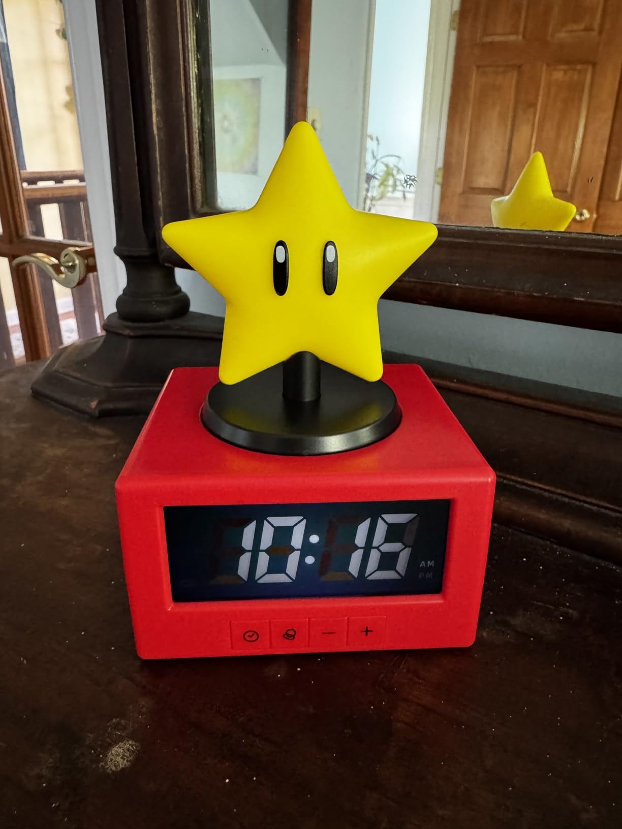 Paladone Nintendo Super Star Wecker Nachtlicht 15 cm Figur