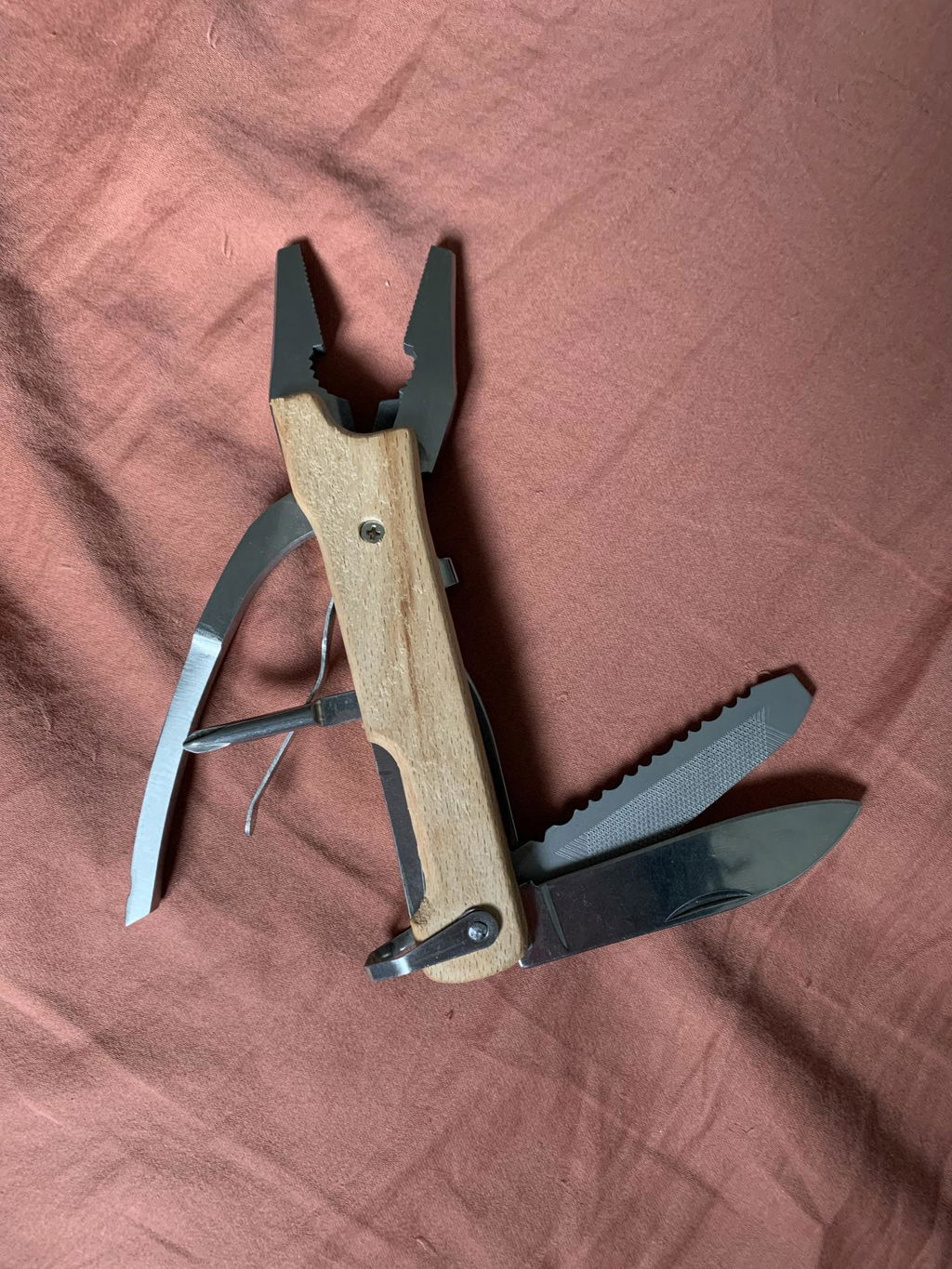 Kikkerland Tools Wooden Plier Multi-Tool Holz 7 in 1