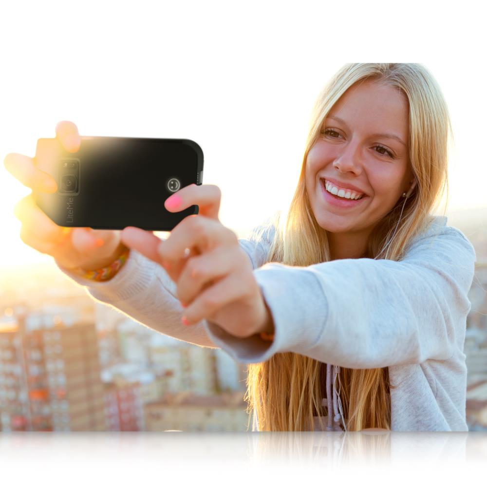 Serenelife Lite-Me Handyhülle Galaxy S7 schwarz LED Powerbank