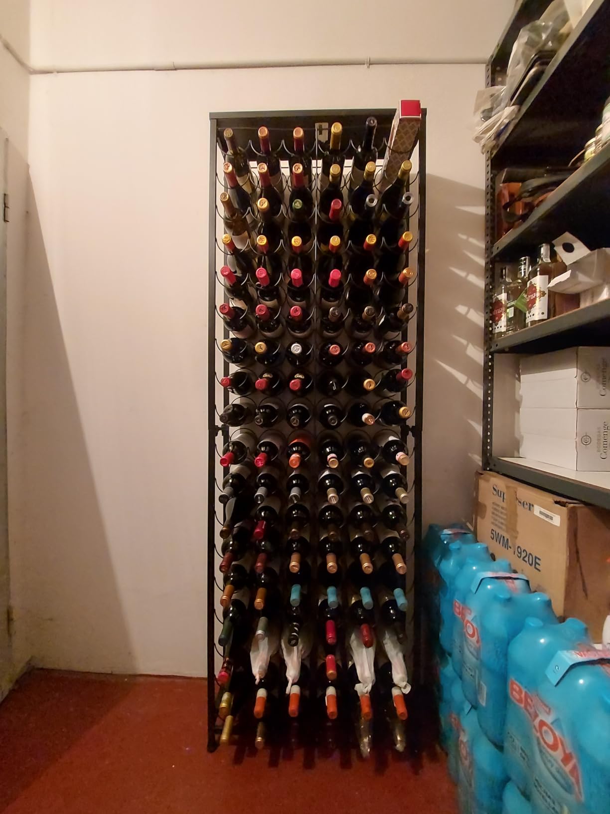 vidaXL Möbel Flaschenregal 108 Flaschen Schwarz Metall 191cm