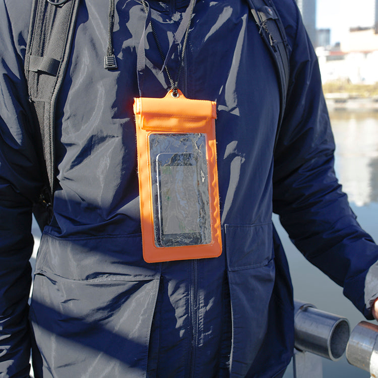 Kikkerland Orange Waterproof Phone Sleeve Handyhülle
