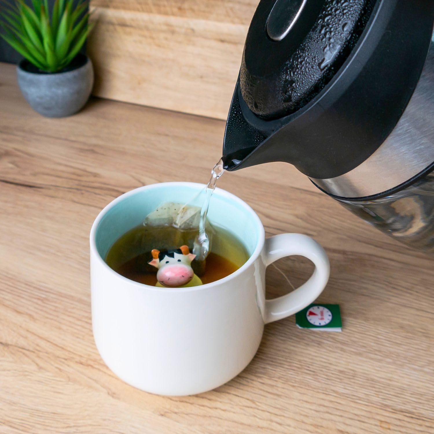 Intirilife Tasse Kuh 300 ml Keramik Becher 3D Tiermotiv Henkel