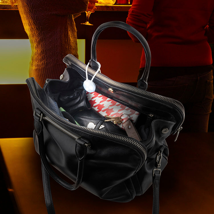 Kikkerland Home Taschenleuchte Silikon Purse Light Anhänger
