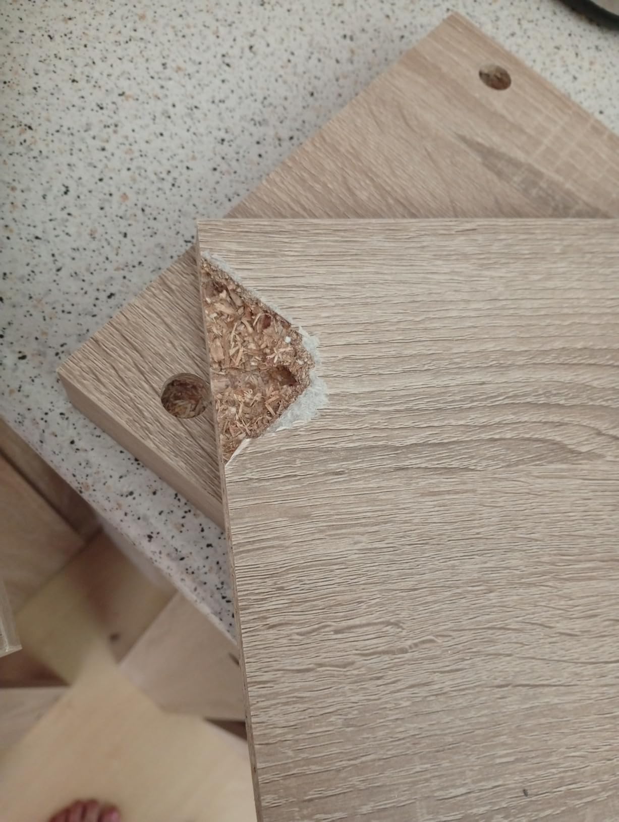 vidaXL Bartisch Weiß 100x50x101,5cm Holzwerkstoff mit Regal