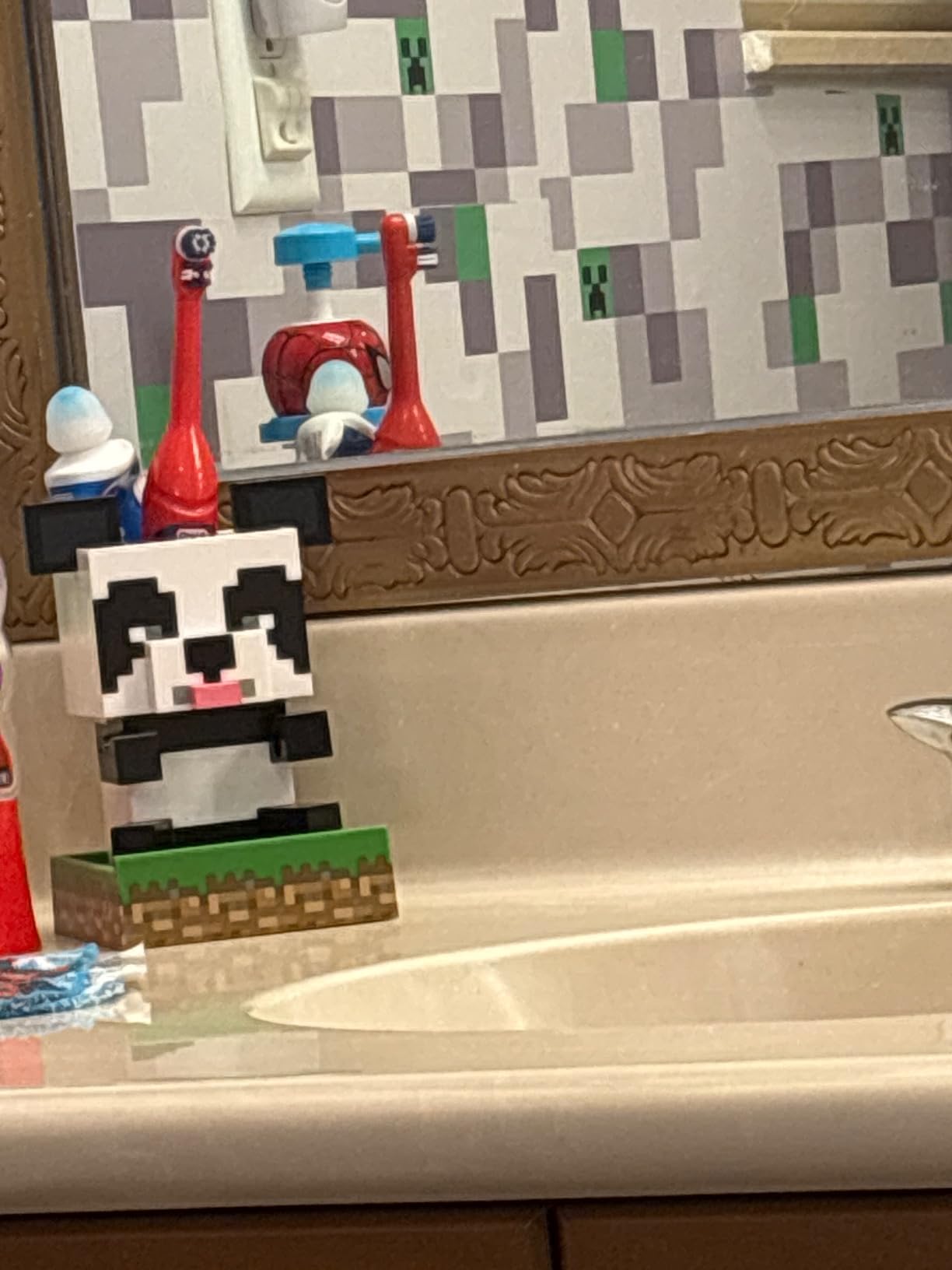Paladone Minecraft Panda Schreibtisch Organizer Stiftehalter